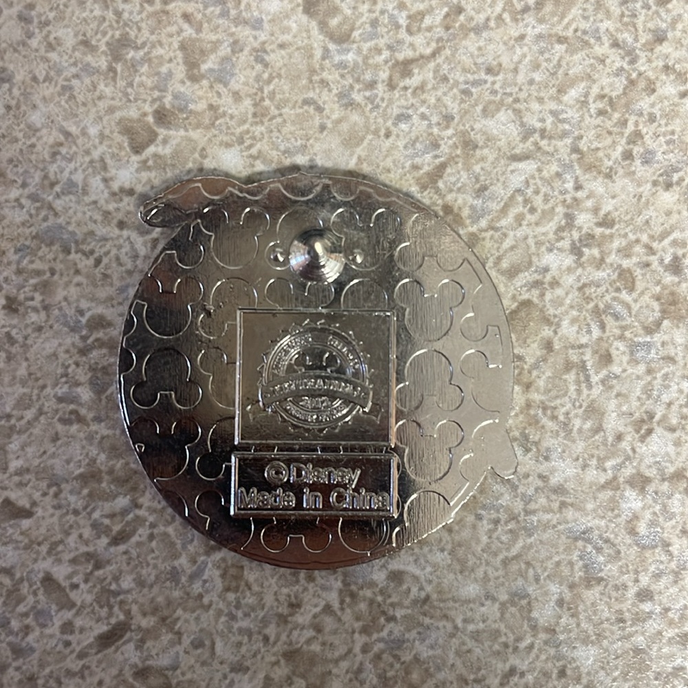 Merlin Disney Pin - Picture 3 of 3